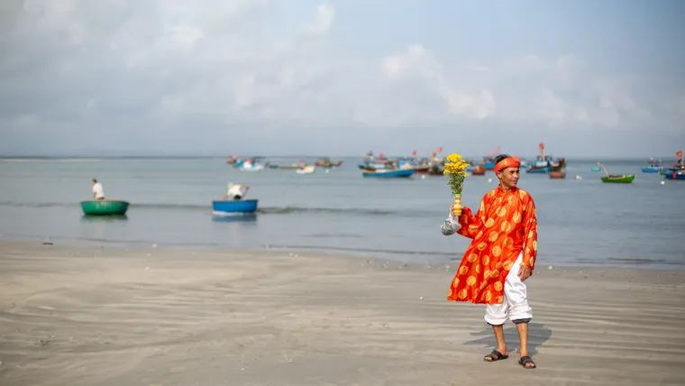 Tục thờ cá voi của người Việt qua ghi chép của một nhà báo Anh ảnh 18