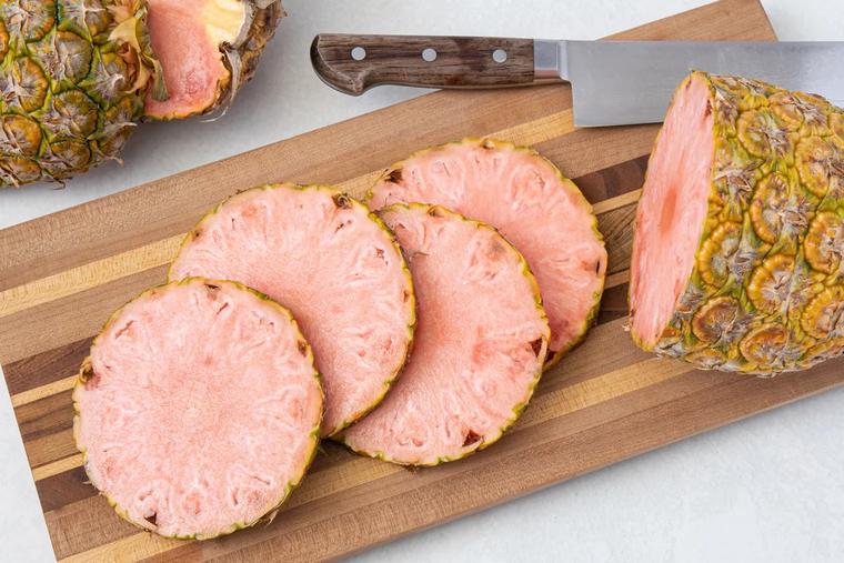 Dứa đỏ được bán với giá 400 USD ảnh 4