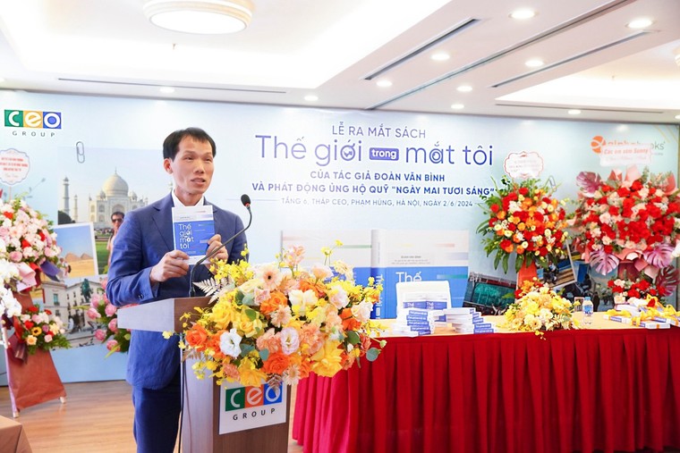 LS. TS. Đoàn Văn Bình ra mắt cuốn sách “Thế giới trong mắt tôi” ảnh 1