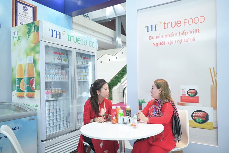 Các sản phẩm xanh, bền vững của TH true MILK đồng hành cùng Hội nghị người Việt Nam ở nước ngoài ảnh 6