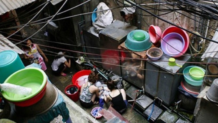 Người nghèo ở phố ảnh 3