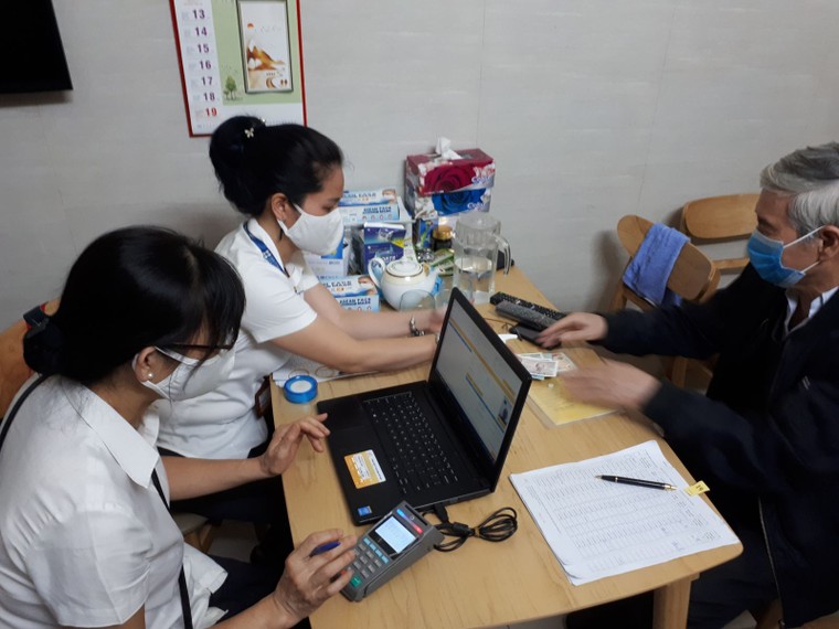 Bắt đầu phát lương hưu gộp tháng 4 và tháng 5 tại nhà ảnh 2