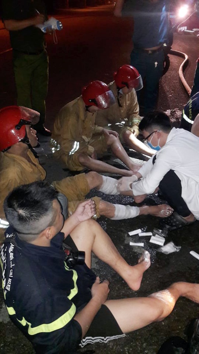 “Biển lửa” nhấn chìm công ty trong khu chế xuất Tân Thuận ảnh 5