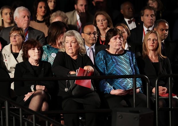 Đối thoại trực tiếp nảy lửa lần 2 giữa hai ứng cử viên Tổng thống Mỹ ảnh 1