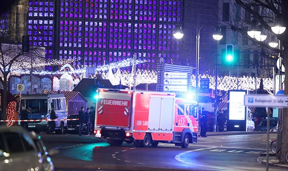 Khủng bố kinh hoàng tại Berlin – Đức ảnh 7