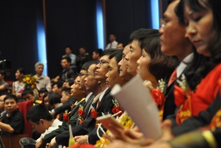 Xét tiêu chuẩn GS, PGS: Công khai, có đối thoại và tranh luận ảnh 1