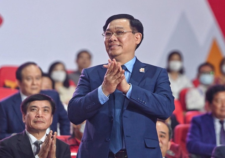 Khai mạc SEA Games 31: Thân thiện, hiện đại và mạnh mẽ ảnh 4