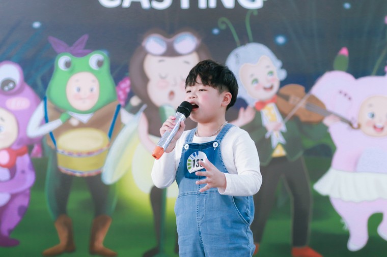 Hơn 300 bạn nhỏ tranh tài giành cơ hội bước vào nhạc kịch "Đồng cỏ hòa ca" ảnh 9