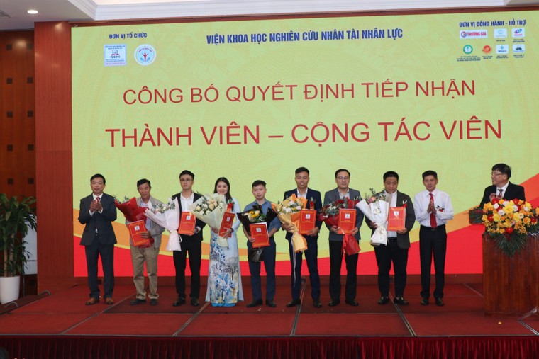 15 năm trên hành trình quy tụ, bồi dưỡng và phát huy tiềm năng hiền tài nước Việt ảnh 10