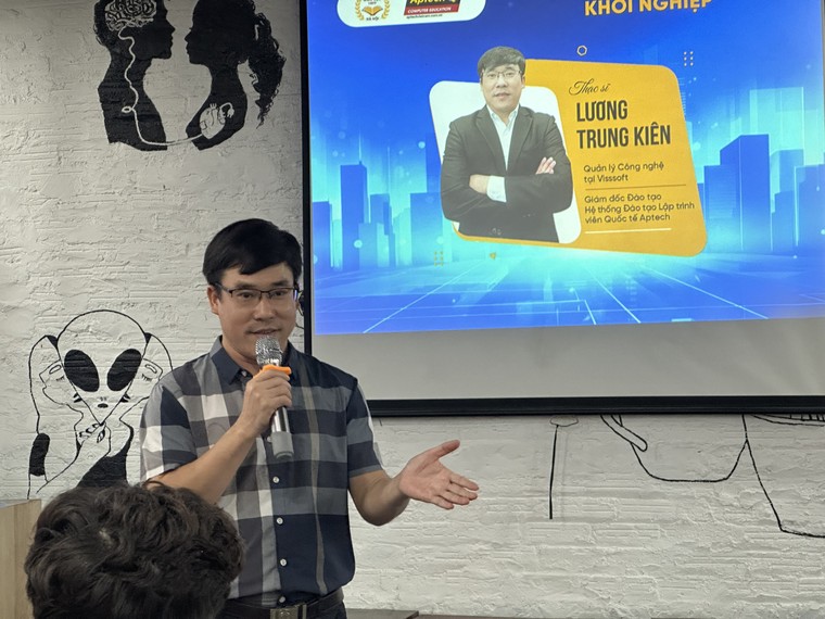 Chọn ngành hay chọn trường - Lắng nghe các CEO bật mí ảnh 2