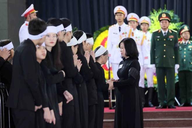 TRỰC TIẾP: Lễ truy điệu và an táng Tổng Bí thư Nguyễn Phú Trọng ảnh 51