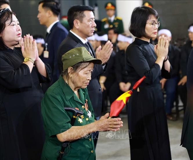 TRỰC TIẾP: Lễ truy điệu và an táng Tổng Bí thư Nguyễn Phú Trọng ảnh 104