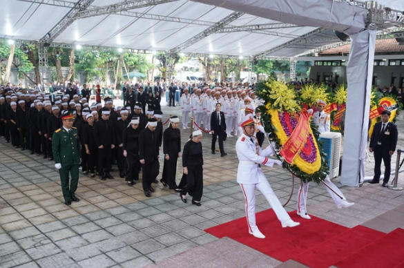 TRỰC TIẾP: Lễ truy điệu và an táng Tổng Bí thư Nguyễn Phú Trọng ảnh 8