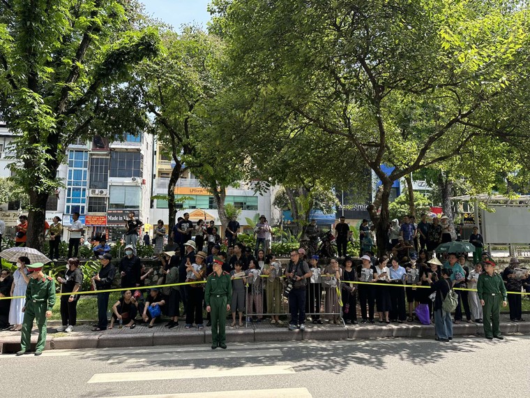 TRỰC TIẾP: Lễ truy điệu và an táng Tổng Bí thư Nguyễn Phú Trọng ảnh 164