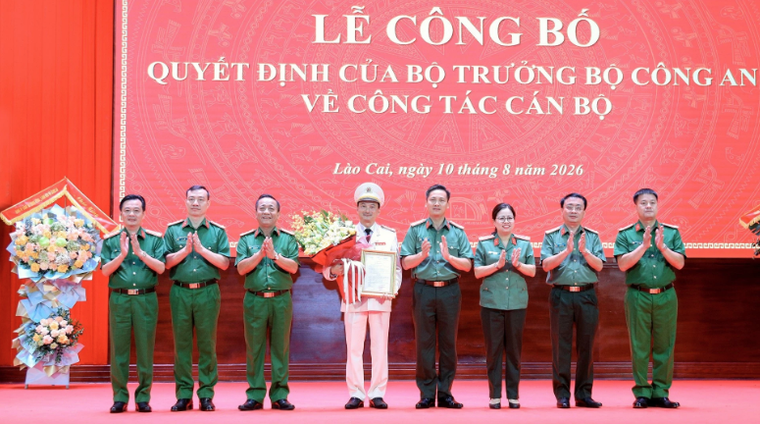 Đại tá Trịnh Khắc Cường giữ chức Giám đốc Công an tỉnh Lào Cai ảnh 3