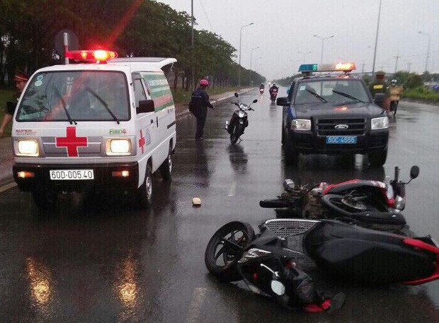 “Gã khùng” mua 2 xe cấp cứu hơn nửa tỷ đồng chở người miễn phí ảnh 2