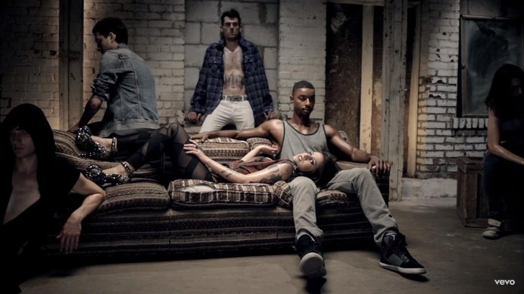 Ra mắt ca khúc mới, Khắc Hưng xuống phong độ? ảnh 2