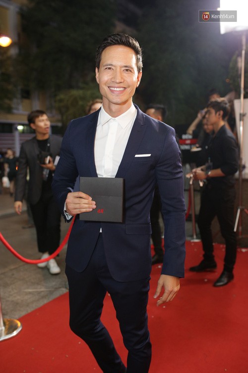 'Rừng' sao Việt tỏa sáng tại thảm đỏ H&M ảnh 6