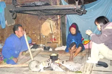 Bộ tộc tách biệt với loài người ở Việt Nam và những tục lệ “độc nhất vô nhị” ảnh 3