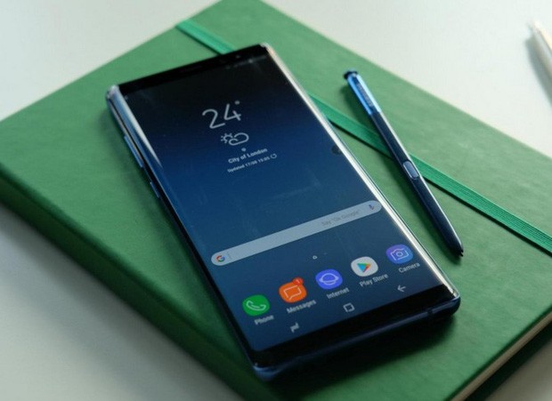 So găng iPhone 8 Plus và Samsung Galaxy Note8: Cuộc chiến hấp dẫn của hai smartphone màn hình lớn đáng mua nhất hiện nay ảnh 2