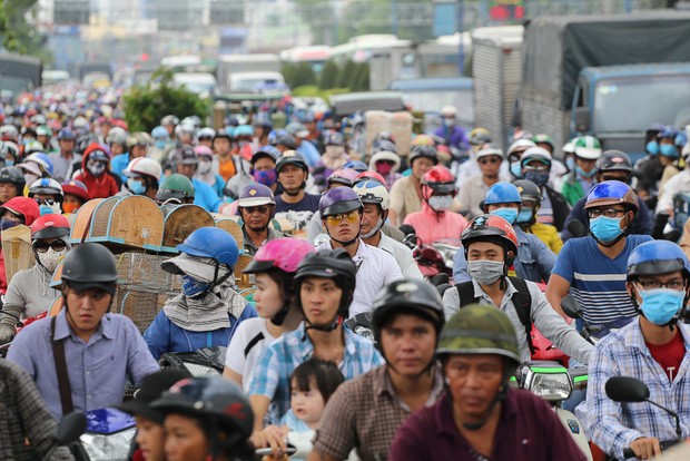 Chính thức xóa sổ 50 ki-ốt gần sân bay Tân Sơn Nhất ảnh 1