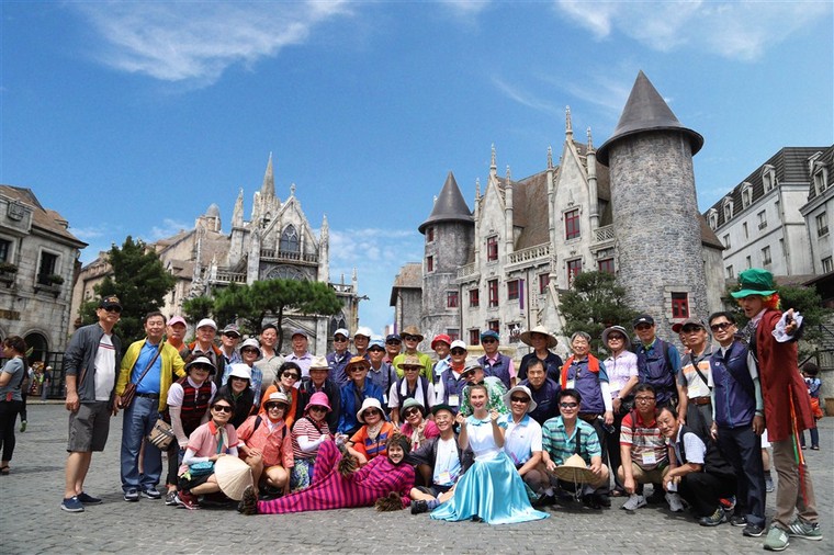 Halloween “chất hơn nước cất” tại Sun World Ba Na Hills ảnh 19