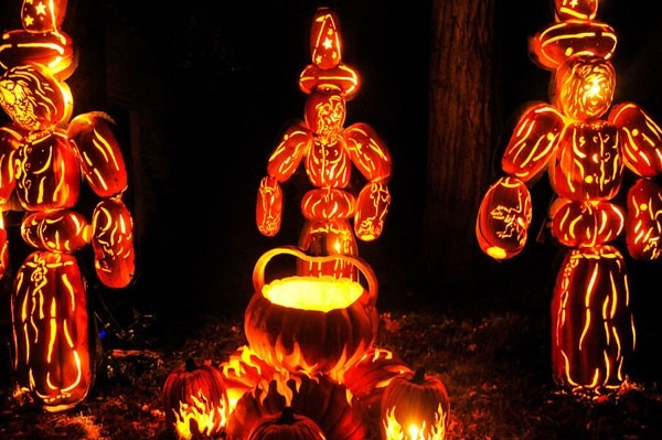 Những ‘kiệt tác’ nghệ thuật từ quả bí ngô tưởng chỉ có trong xứ sở thần tiên ảnh 7