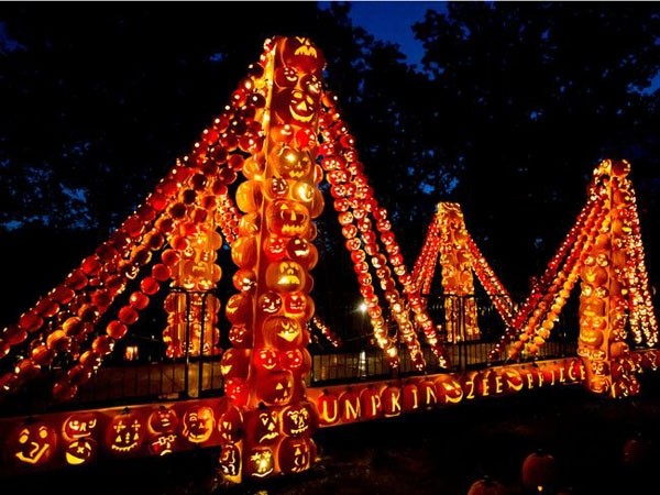 Những ‘kiệt tác’ nghệ thuật từ quả bí ngô tưởng chỉ có trong xứ sở thần tiên ảnh 2