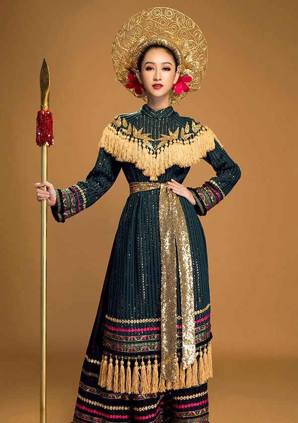 Hà Thu liên tiếp giành 2 huy chương vàng tại Miss Earth 2017 ảnh 1