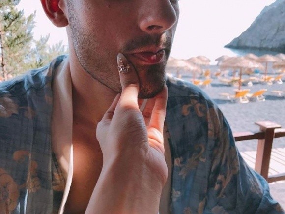 Hương Giang idol khoe bạn trai mới ảnh 2