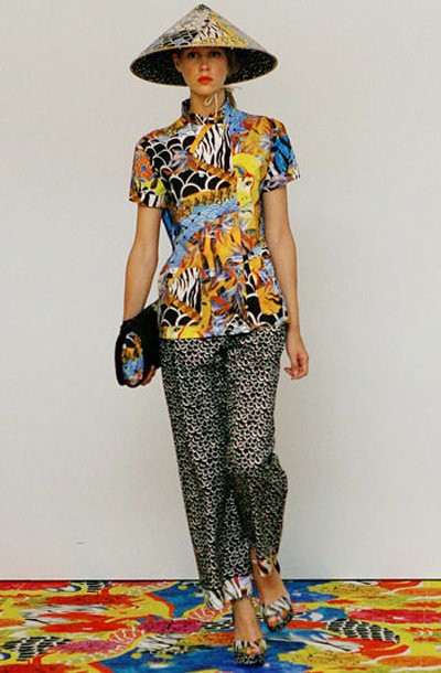 Nón lá Việt Nam 'oanh tạc' khắp các sàn diễn lớn ảnh 17