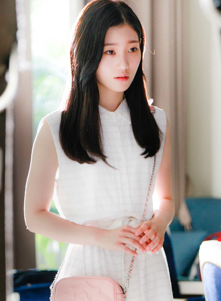 Chi Pu sắp trở thành nhạc sĩ? ảnh 3