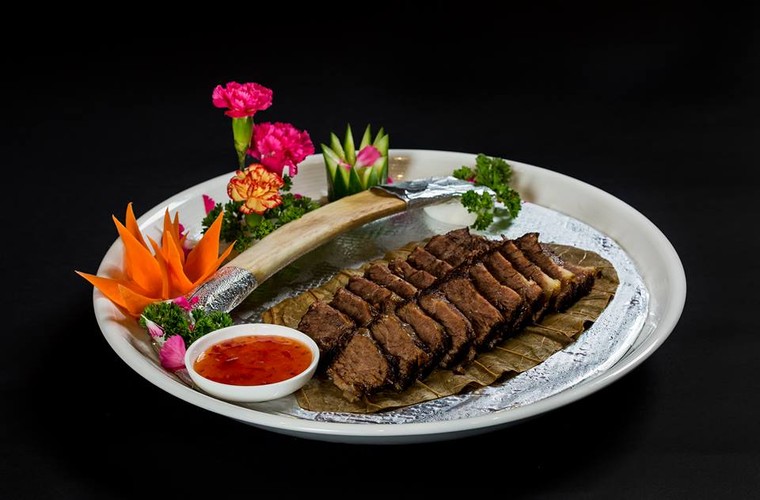 Đón Giáng sinh với Tiêu Châu Như Quỳnh tại nhà hàng Hải Cảng Đà Nẵng ảnh 6