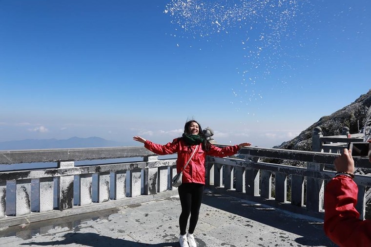 Đẹp ngỡ ngàng Lễ hội mùa đông Sun World Fansipan Legend ảnh 2