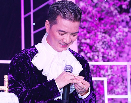 Đàm Vĩnh Hưng lần đầu thừa nhận có người yêu mới ở nước ngoài ảnh 1