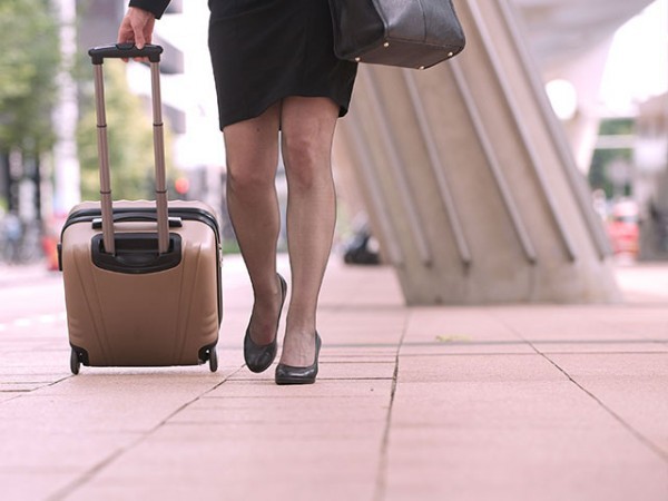 Những phong tục đón năm mới ‘bá đạo’ khắp thế giới ảnh 4