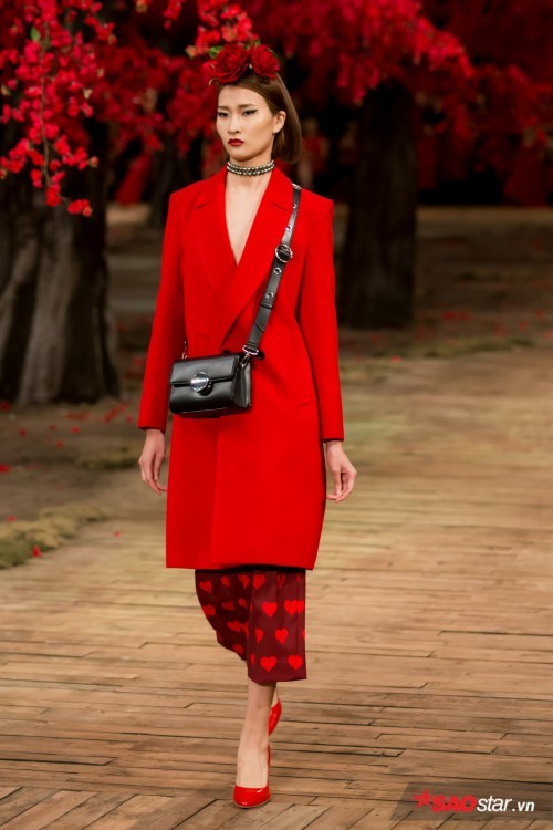 Tăng Thanh Hà tái xuất tại show thời trang của Đỗ Mạnh Cường ảnh 11