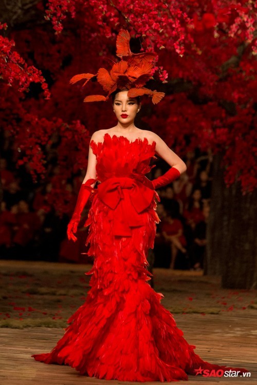 Tăng Thanh Hà tái xuất tại show thời trang của Đỗ Mạnh Cường ảnh 12