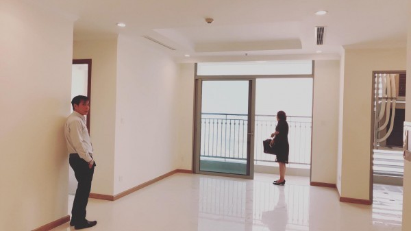 Giang Hồng Ngọc mua quà 'khủng' tặng bố mẹ ảnh 2