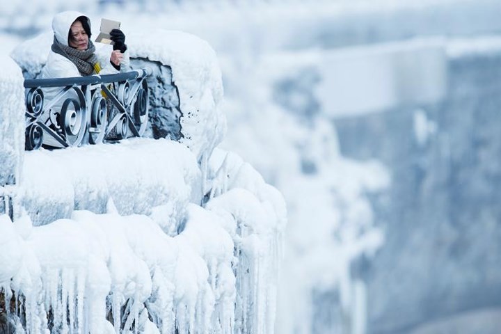 Chiêm ngưỡng hình ảnh thác Niagara kỳ vỹ trong mùa đông ảnh 6