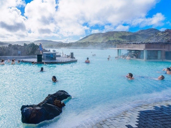 6 điểm đến trên cả tuyệt vời dành cho những người lần đầu du lịch nước ngoài ảnh 2