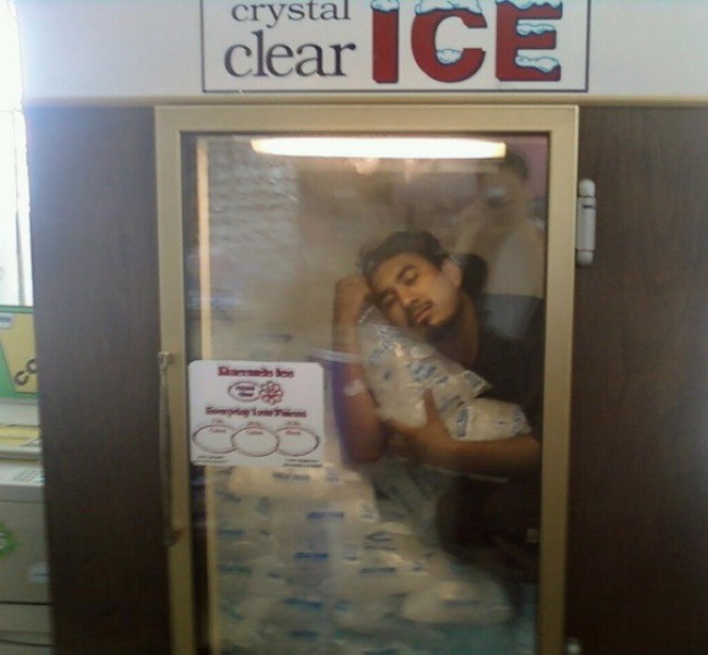 Những cách chống lại thời tiết vô cùng đỉnh cao của con người ảnh 4