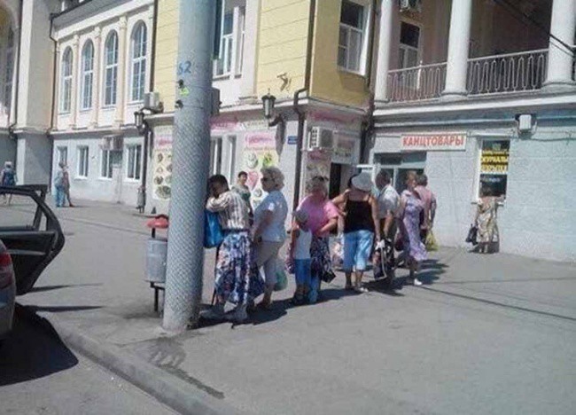 Những cách chống lại thời tiết vô cùng đỉnh cao của con người ảnh 3