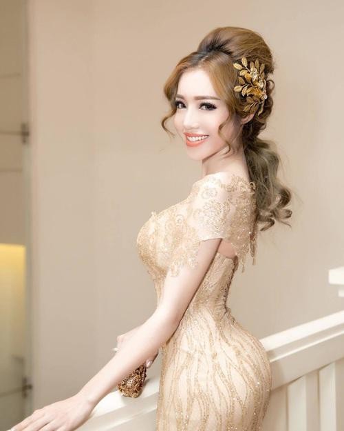 Những mỹ nhân Việt có vòng eo dưới 60 cm ai khiến ai cũng mê mẩn ảnh 10