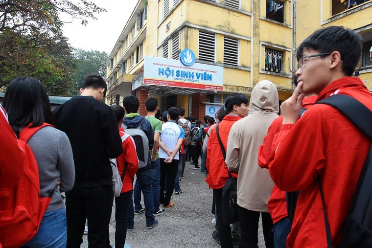 U23 Việt Nam đá bán kết châu Á: Rộn ràng sắc đỏ trước giờ G ảnh 3