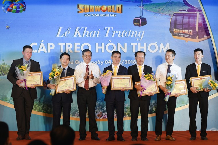 Phú Quốc khai trương cáp treo Hòn Thơm dài nhất thế giới ảnh 8
