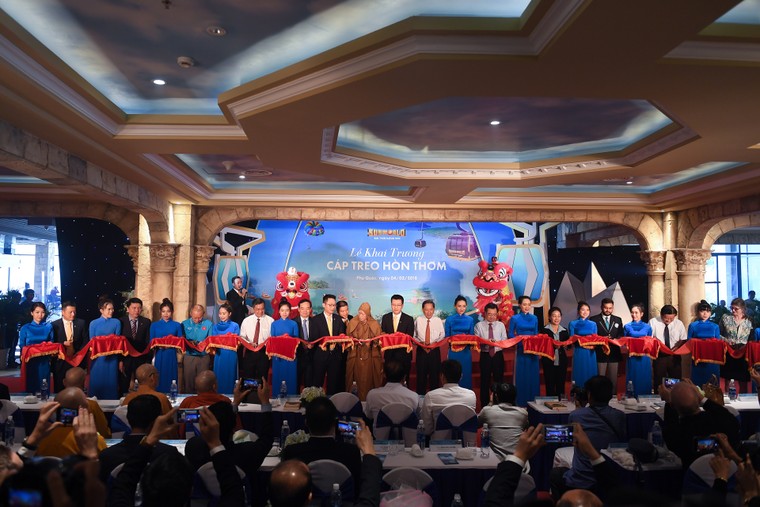 Phú Quốc khai trương cáp treo Hòn Thơm dài nhất thế giới ảnh 6