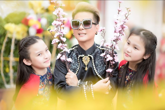 Vũ Hà: Vợ tôi tốt hơn nhiều cô phấn son lòe loẹt ngoài kia ảnh 1