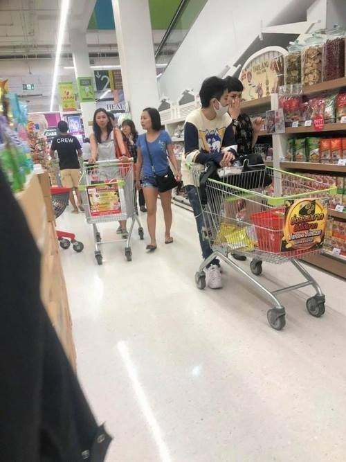  Gil Lê và Miu Lê thân mật khi cùng du lịch Thái Lan ảnh 3