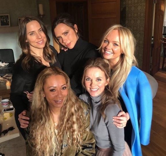  Victoria Beckham không có ý định tái hợp cùng Spice Girls ảnh 1
